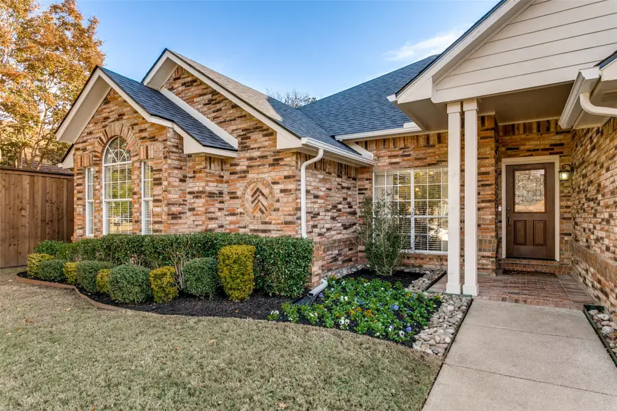 4511 Ainsworth Circle, Grapevine, TX 76051 - Image #3