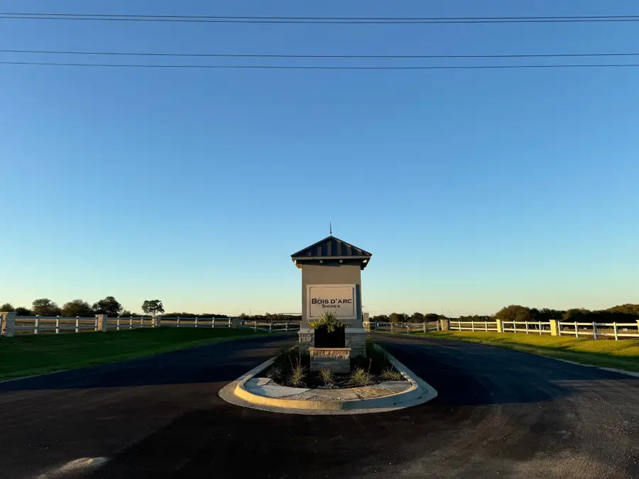 515 Shoreline Drive, Dodd City, TX 75438 - Image #2