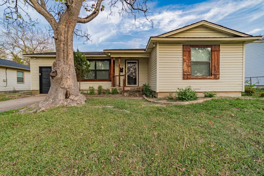 128 Brunswick Lane, Mesquite, TX 75149 - Image #2