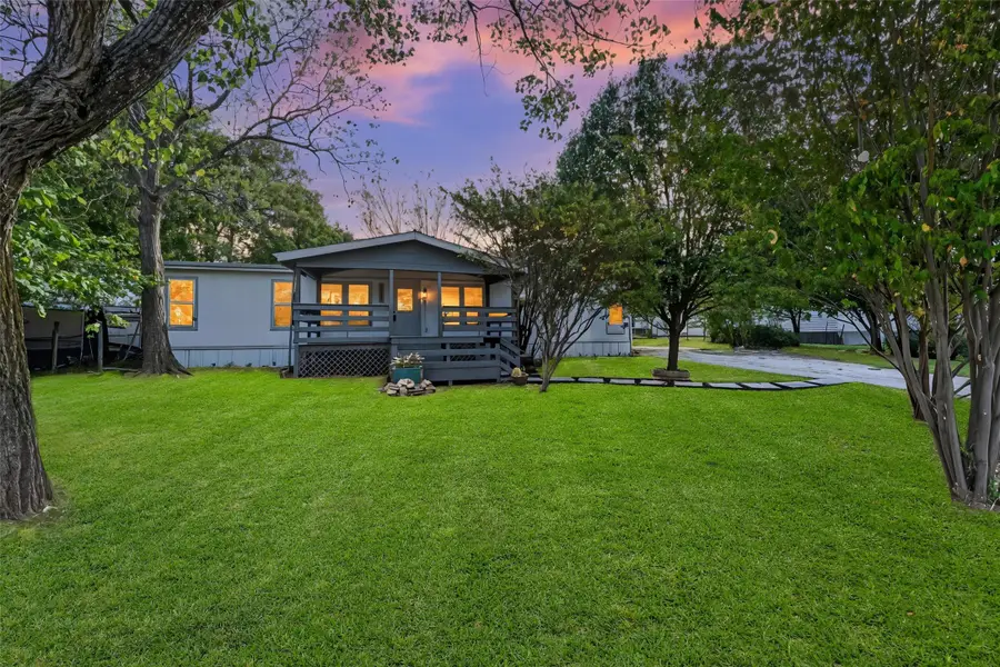 5400 Becky Drive, Lillian, TX 76061 - Image #2