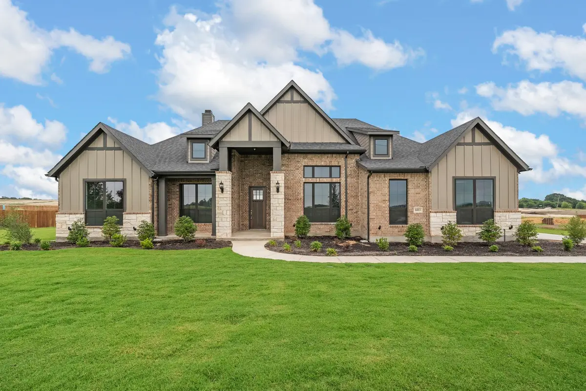 16813 Chapel Road, Lorena, TX 76655 - Image #1