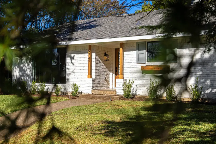 9747 Parkford Drive, Dallas, TX 75238 - Image #2