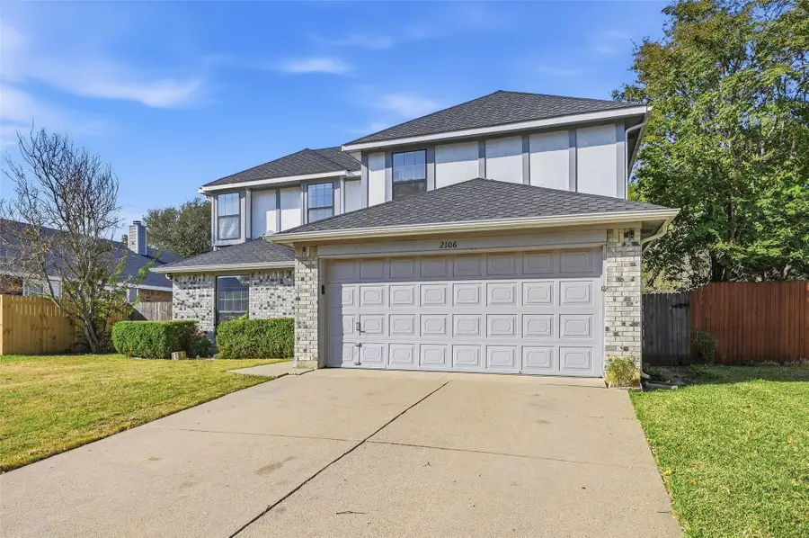 2106 Foley Drive, Arlington, TX 76013 - Image #2