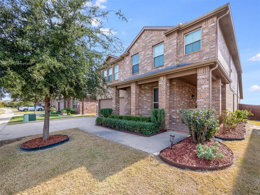 1024 Cushing Drive, Fort Worth, TX 76177 - Image #2