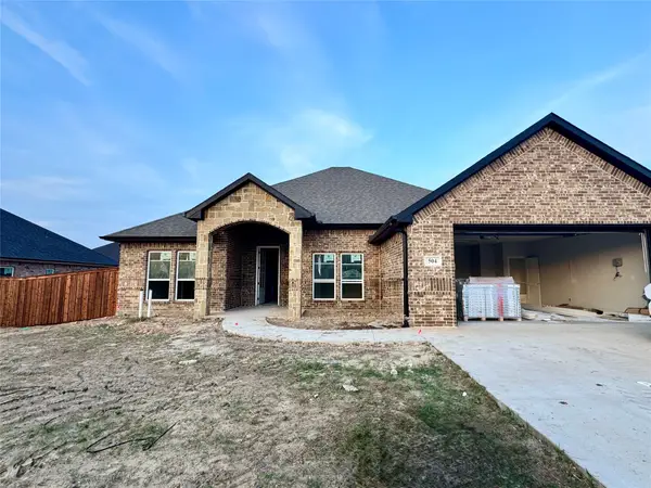 504 Limestone Circle, Mabank, TX 75147