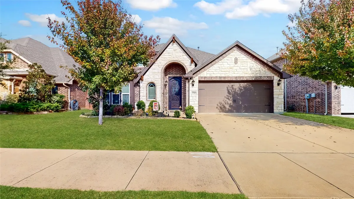 9709 Athens Drive, Justin Roanoke, TX 76226 - Image #1
