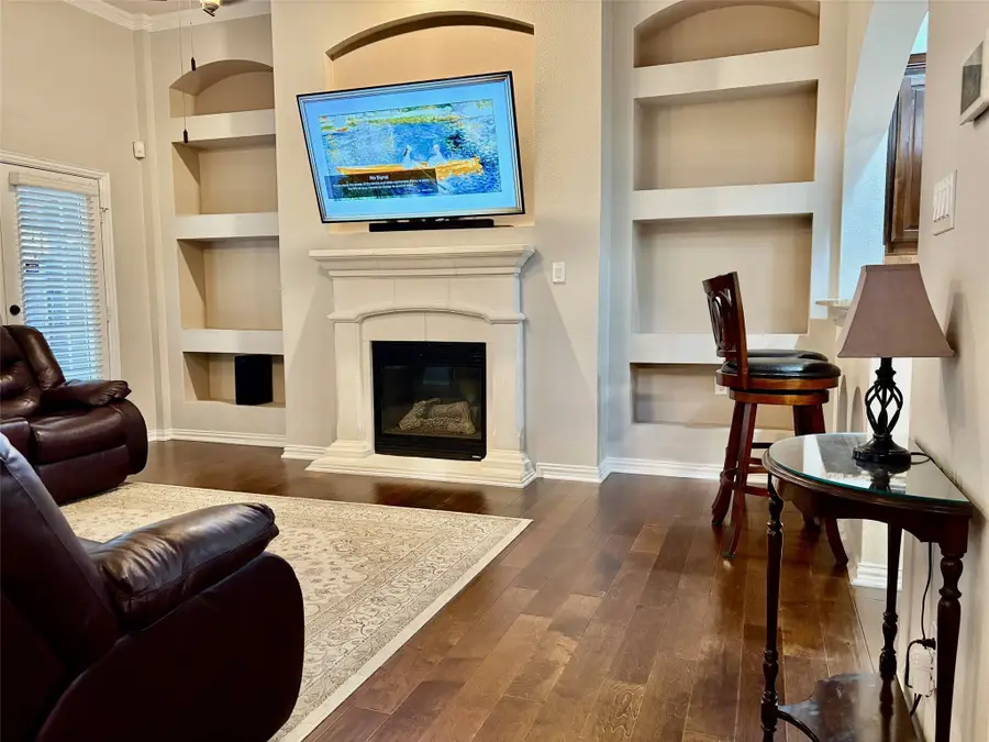 6206 Shoal Creek Trail, Garland, TX 75044 - Image #2