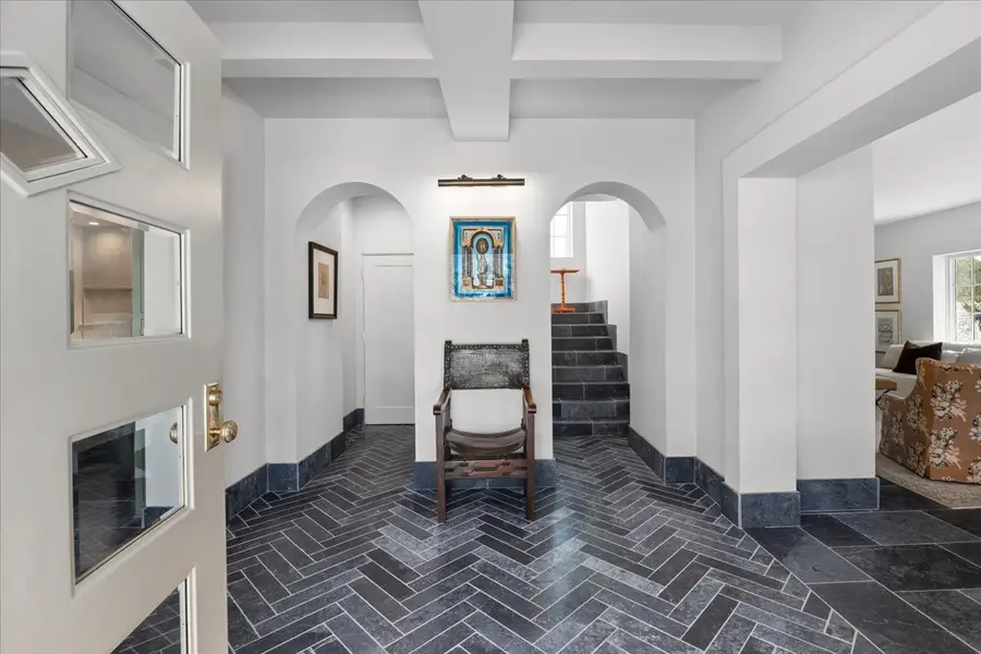 4259 Crestline Road, Fort Worth, TX 76107 - Image #3