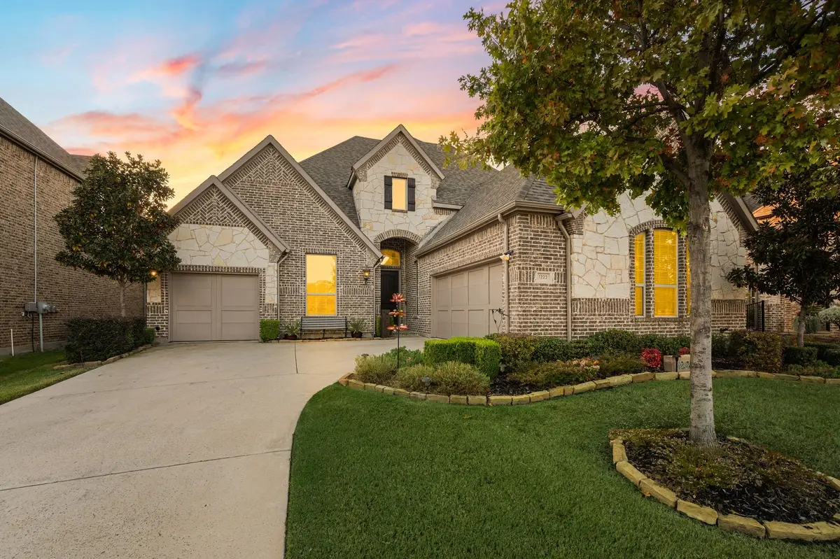 1223 Canyon, Grapevine, TX 76051 - Image #1
