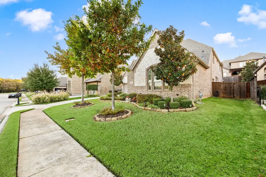 1223 Canyon, Grapevine, TX 76051 - Image #3