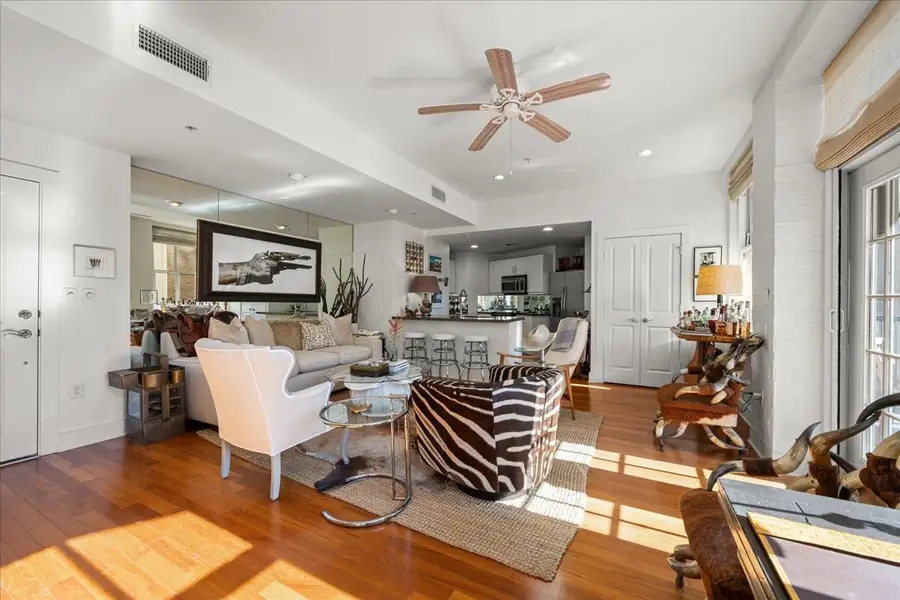 411 W 7th Street, Fort Worth, TX 76102 - Image #3