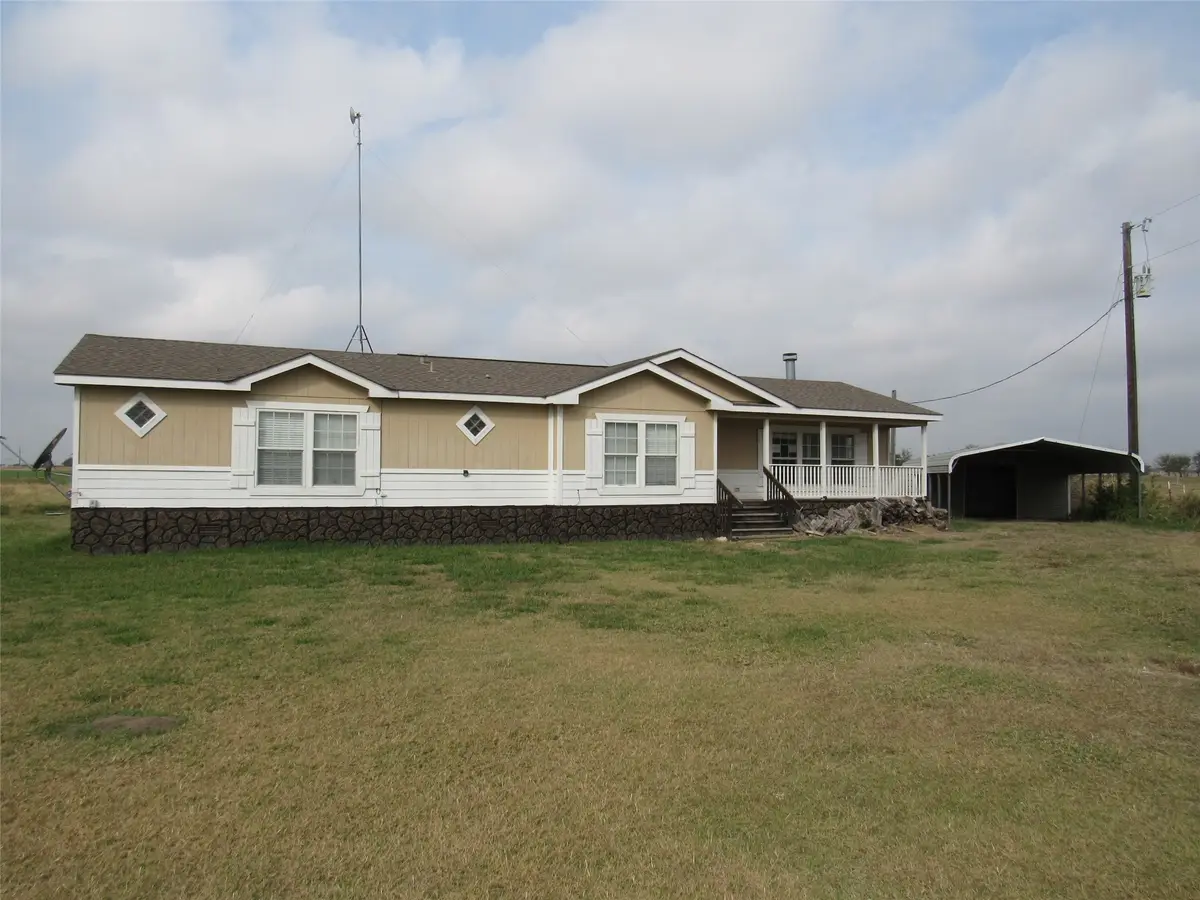 2009 Bluhm Road, West, TX 76691 - Image #1