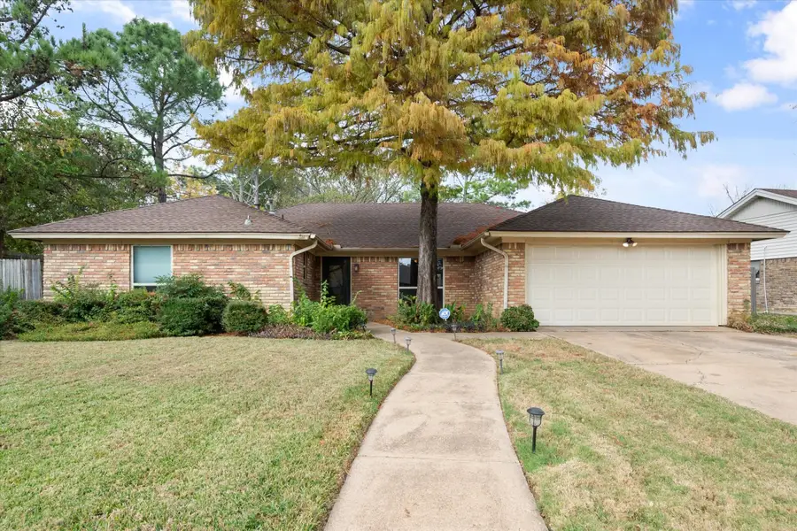 1301 Pinon Drive, Mansfield, TX 76063 - Image #2