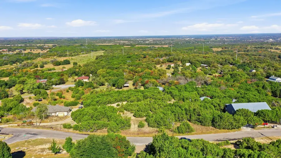 1936 Sterling Road, Granbury, TX 76048 - Image #3