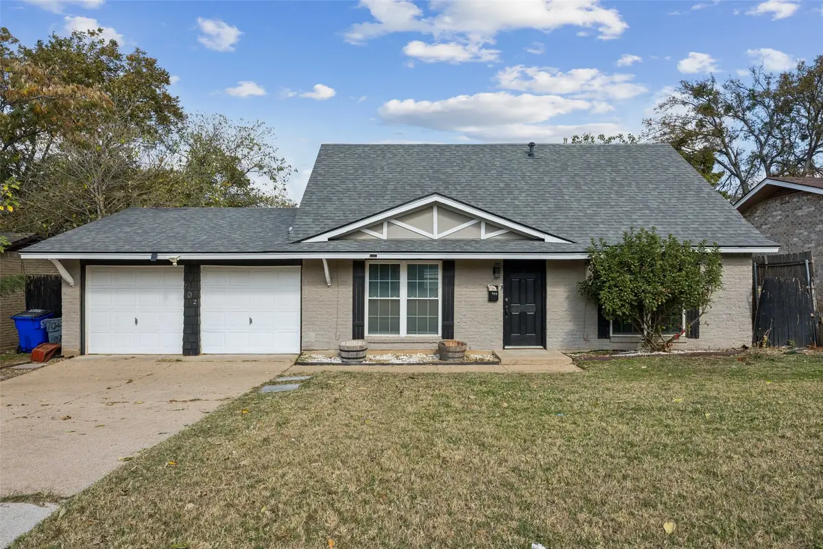 702 Shelmar Drive, Euless, TX 76039 - Image #1