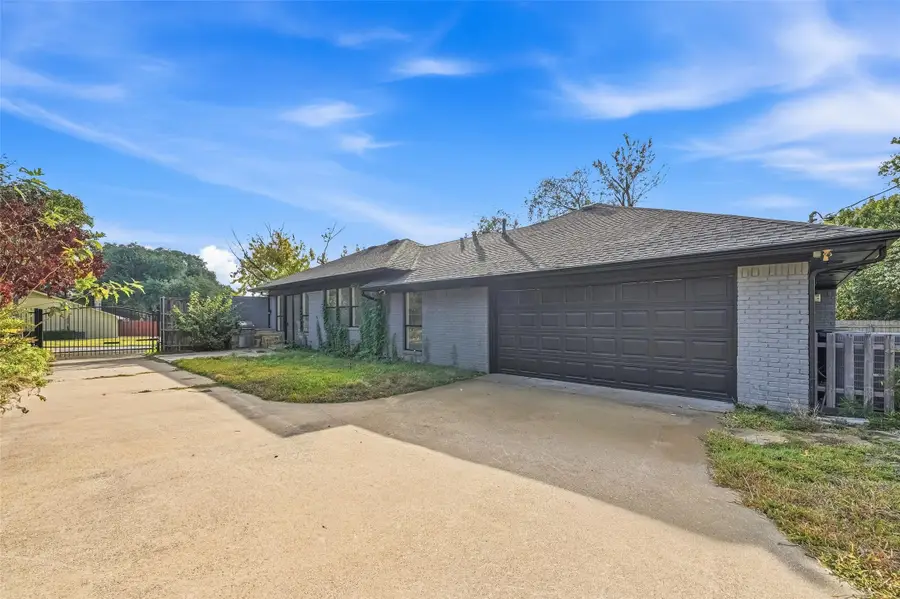 13411 Forestway Drive, Dallas, TX 75240 - Image #2