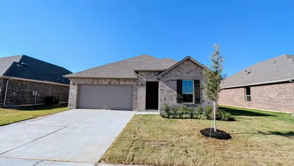 1245 Beltway Lane, Granbury, TX 76048