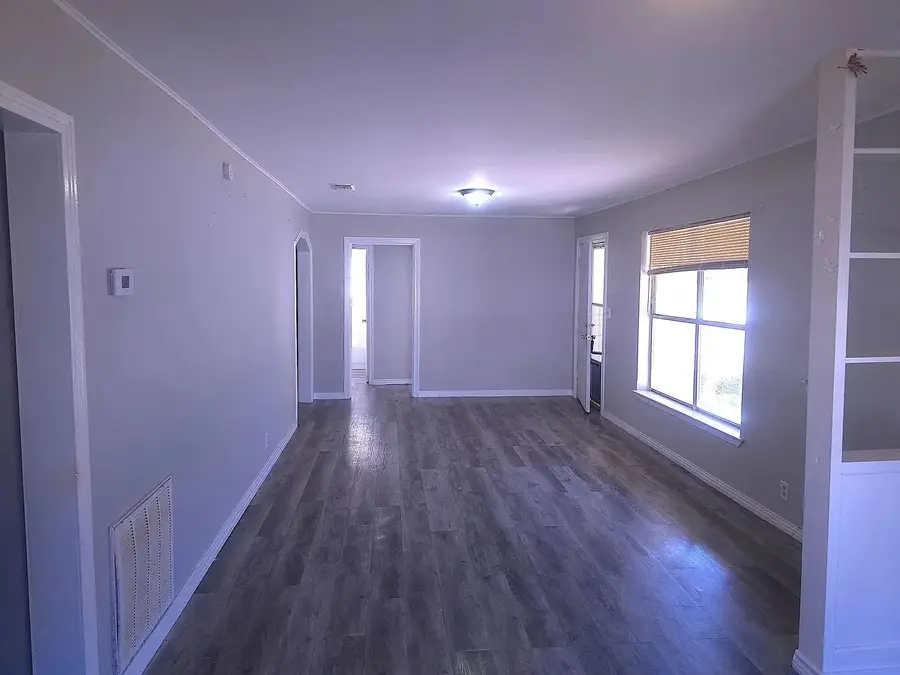 405 SE 24th, Paris, TX 75460 - Image #3