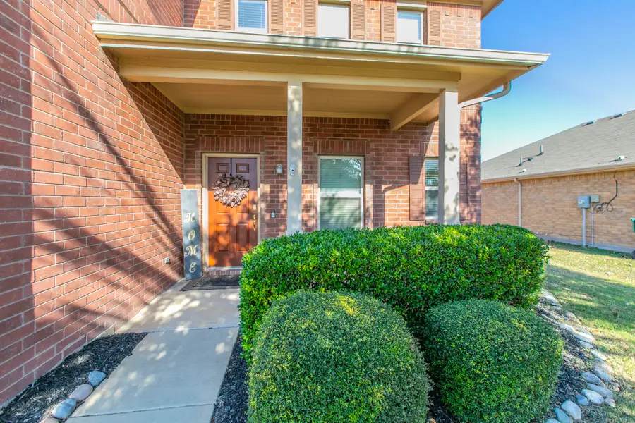 1208 Foster Street, Cedar Hill, TX 75104 - Image #2