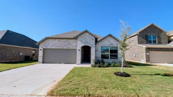 1253 Beltway Lane, Granbury, TX 76048