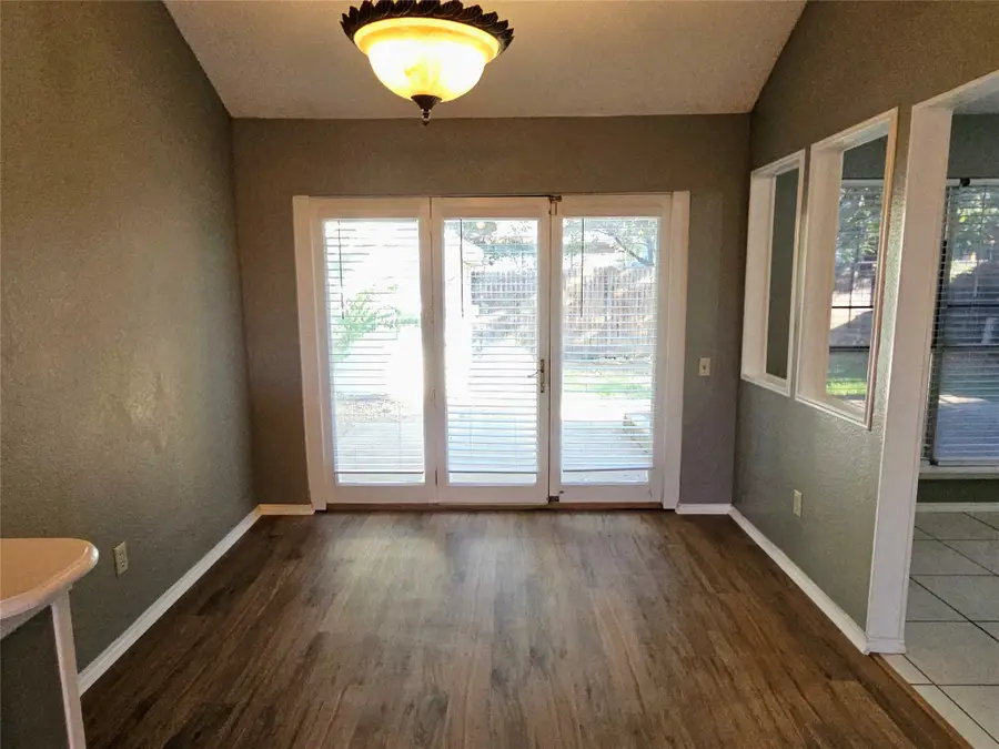 3813 Waxwing Circle S, Fort Worth, TX 76137 - Image #3