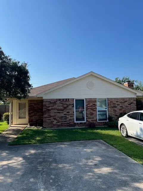 812 Woodland Court #7A & 7B, Kennedale, TX 76060