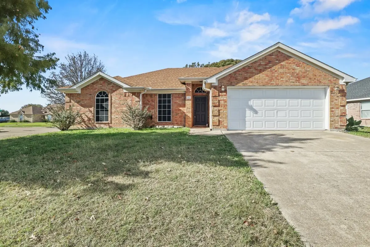 401 Barbara Jean Lane, Burleson, TX 76028 - Image #1