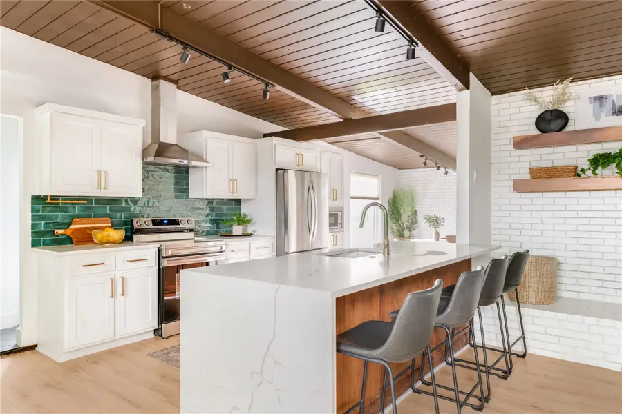 3611 Marsh Lane Place, Dallas, TX 75220 - Image #2