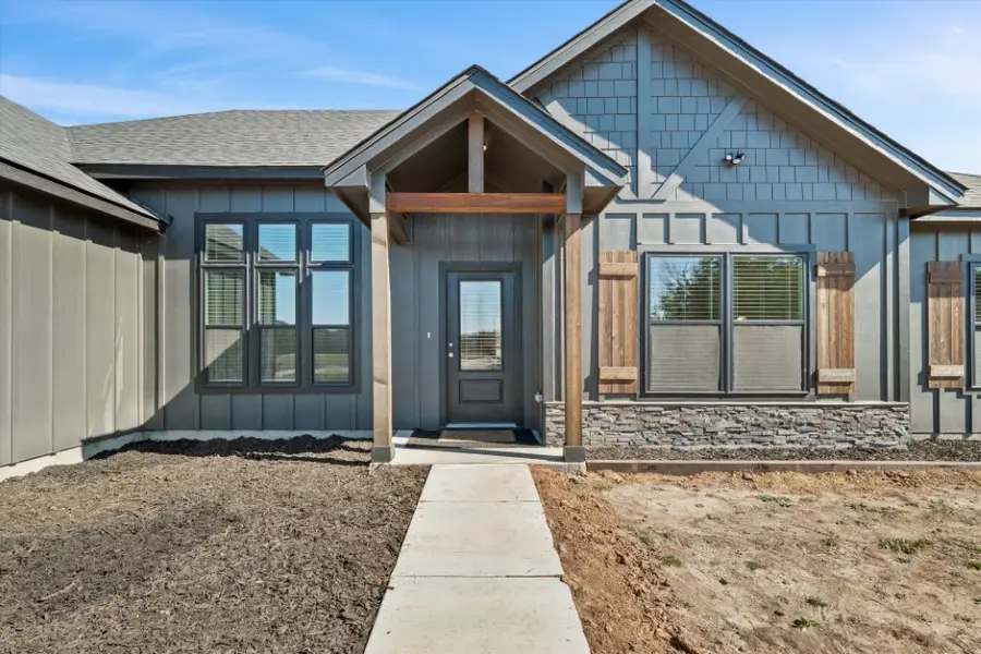 298 Greanead Road, Forestburg, TX 76239 - Image #2