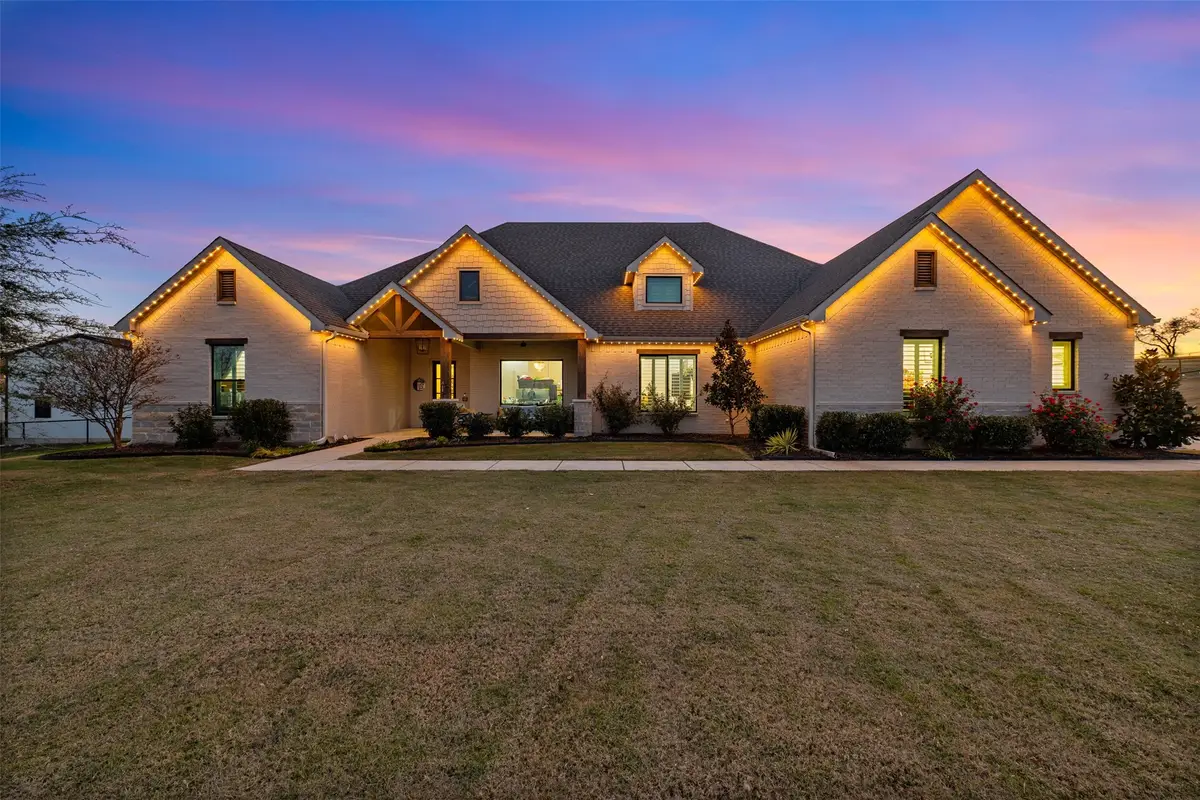 204 Swift Drive, Aledo, TX 76008 - Image #1