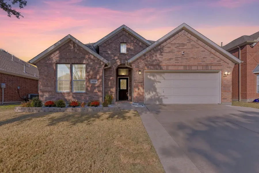 10236 Brenden Drive, McKinney, TX 75072 - Image #2