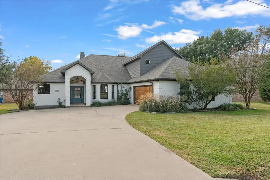 339 Autumn Wood Trail, Gun Barrel City, TX 75156 - Image #3