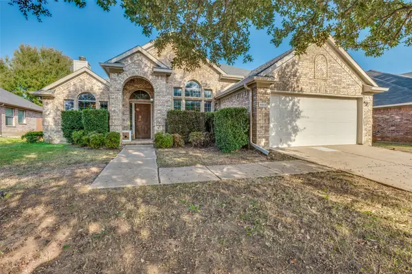 4011 Alamo Drive, Mansfield, TX 76063