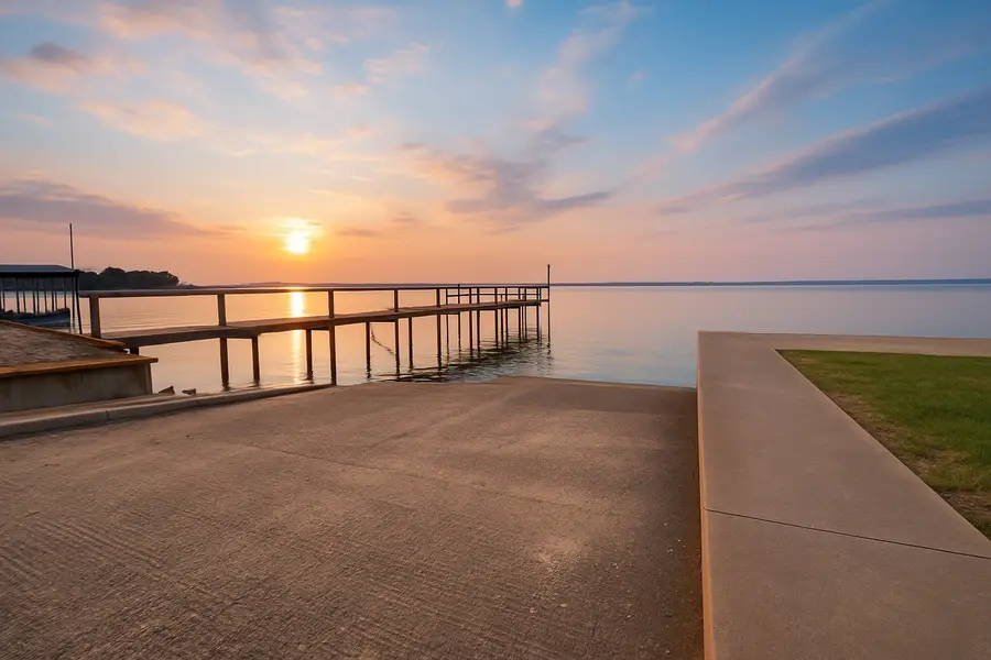 121 Loon Bay Dr, Gun Barrel City, TX 75156 - Image #2