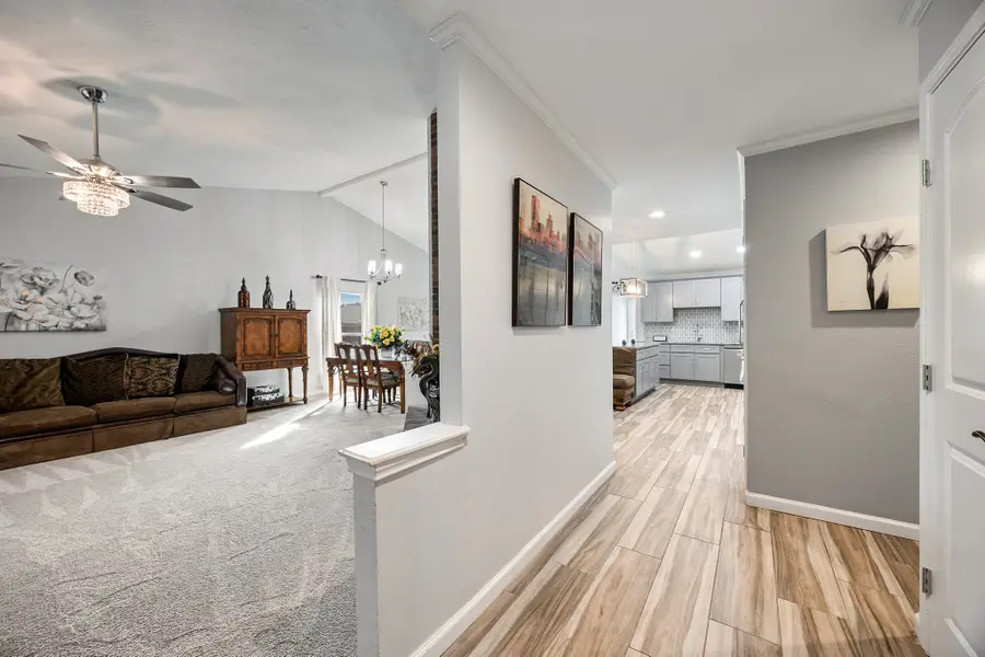 451 Whitney Street, Cedar Hill, TX 75104 - Image #2