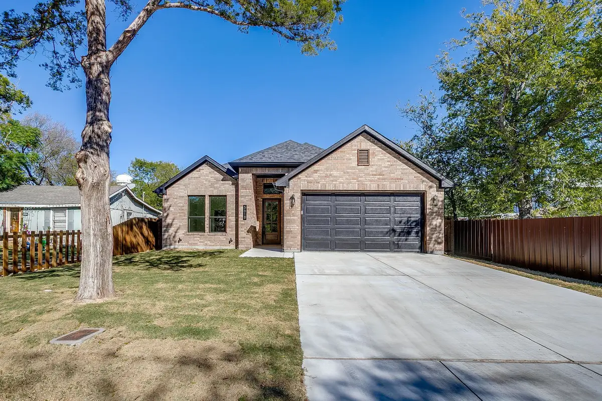 5618 Yeary Street, Sansom Park, TX 76114 - Image #1