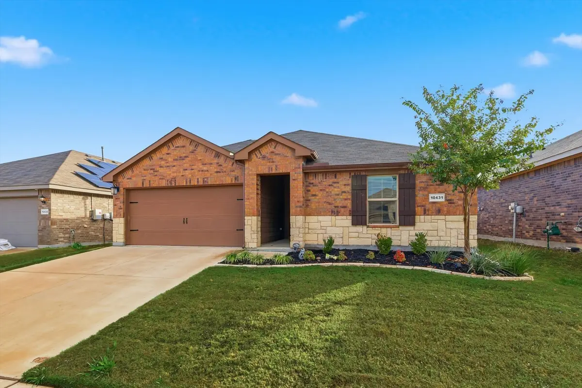 10431 Fort Cibolo Trail, Crowley, TX 76036 - Image #1