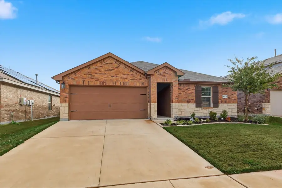 10431 Fort Cibolo Trail, Crowley, TX 76036 - Image #3