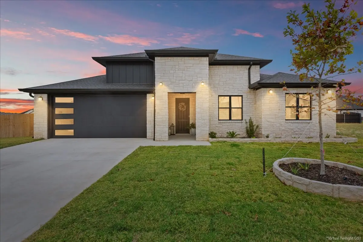 959 Gallant Fox Road, Hewitt, TX 76643 - Image #1