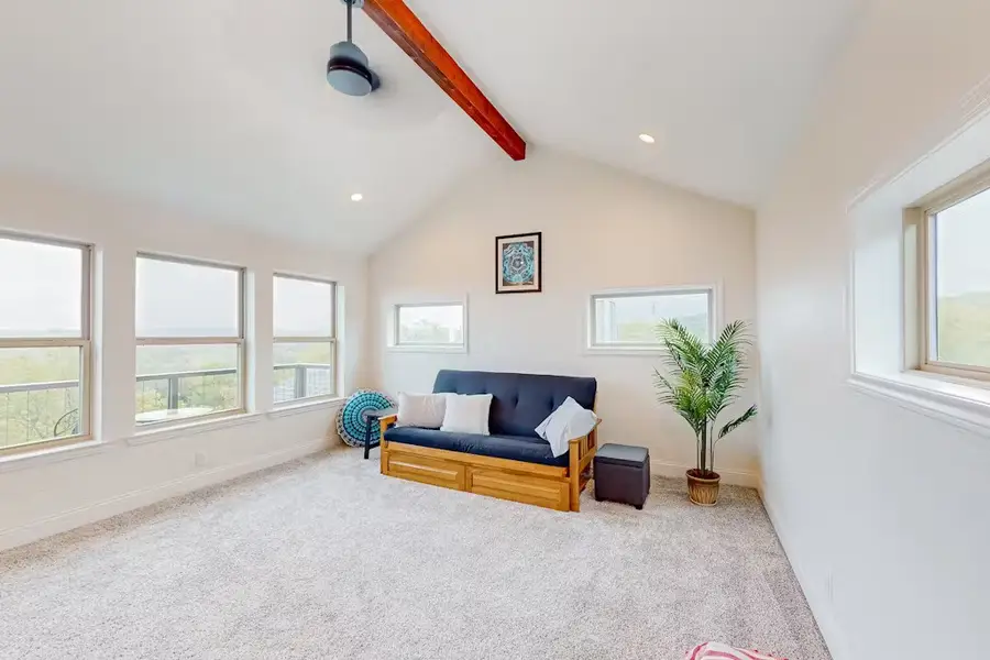 667 Sandstone Court, Sunset, TX 76270 - Image #3