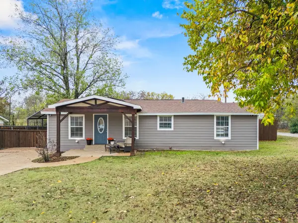 5700 Linda Drive, Watauga, TX 76148