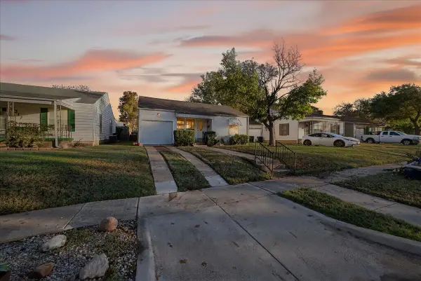 3321 Purington Avenue, Fort Worth, TX 76103