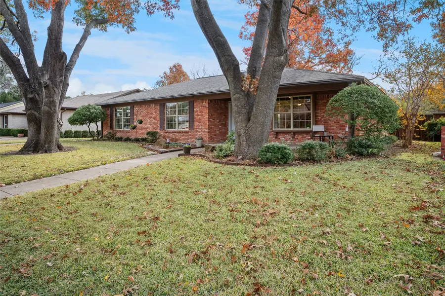 611 Parkview Lane, Richardson, TX 75080 - Image #3