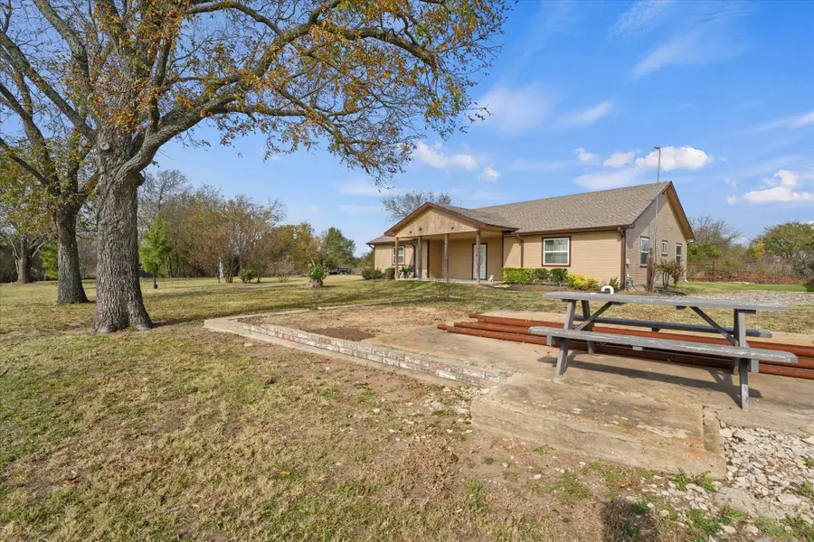 4138 County Road 1083, Celeste, TX 75423 - Image #2