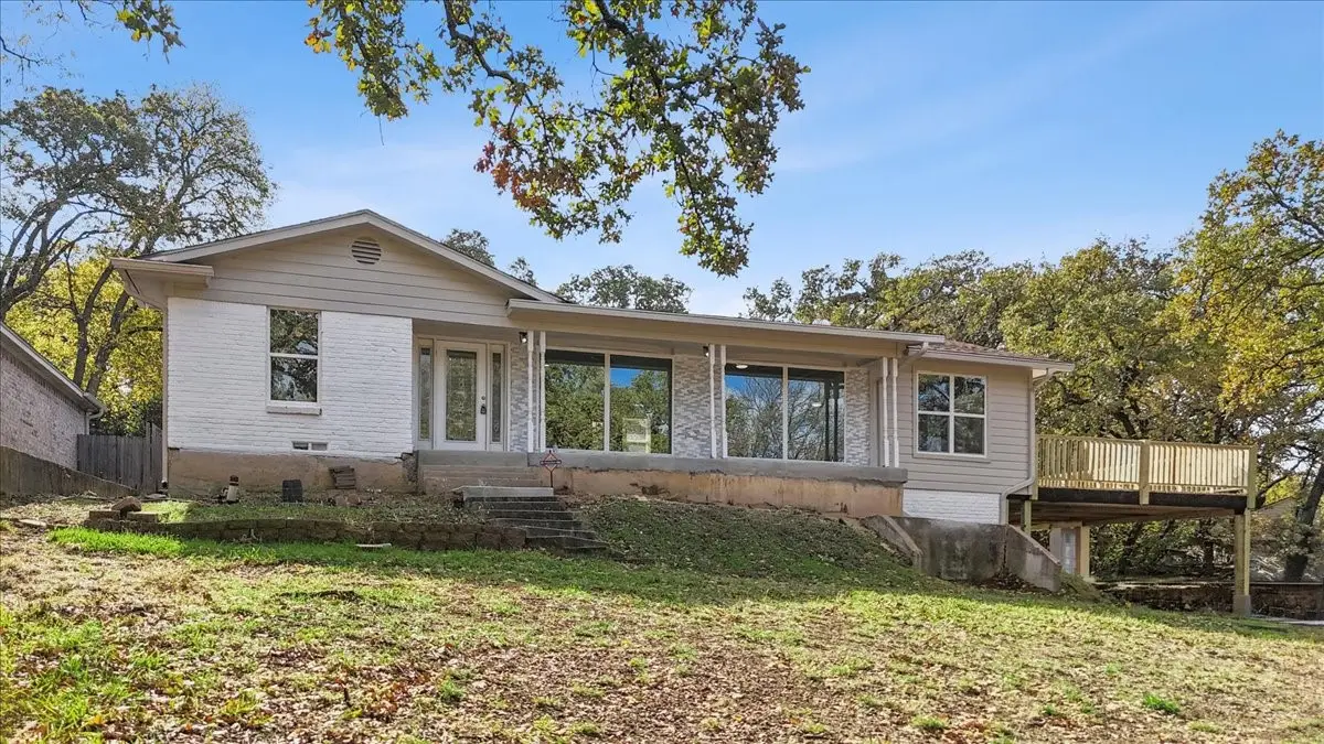 5806 Mountainwood, Arlington, TX 76016 - Image #1