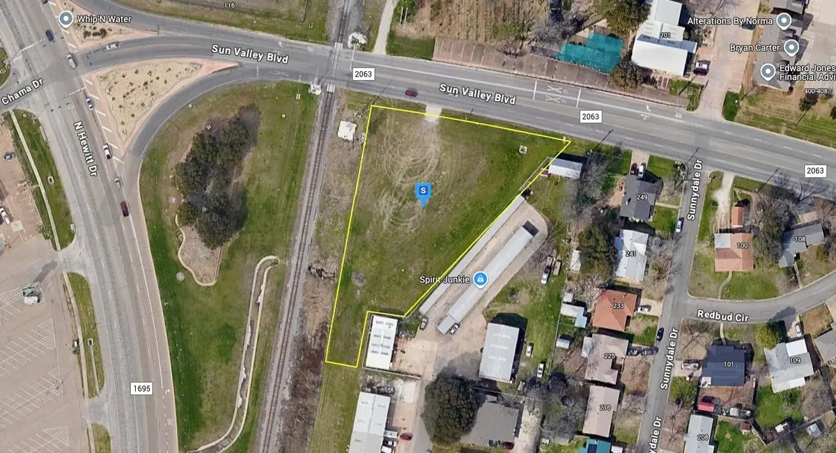 111 Sun Valley Boulevard, Hewitt, TX 76643 - Image #1