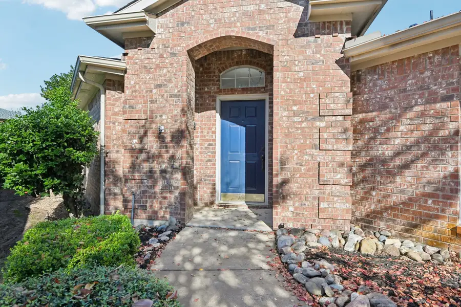 1075 Port Sullivan Drive, Little Elm, TX 75068 - Image #3