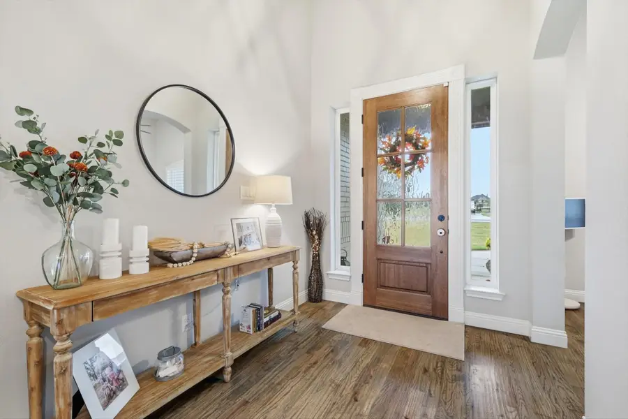 235 Columbia Court, Springtown, TX 76082 - Image #2