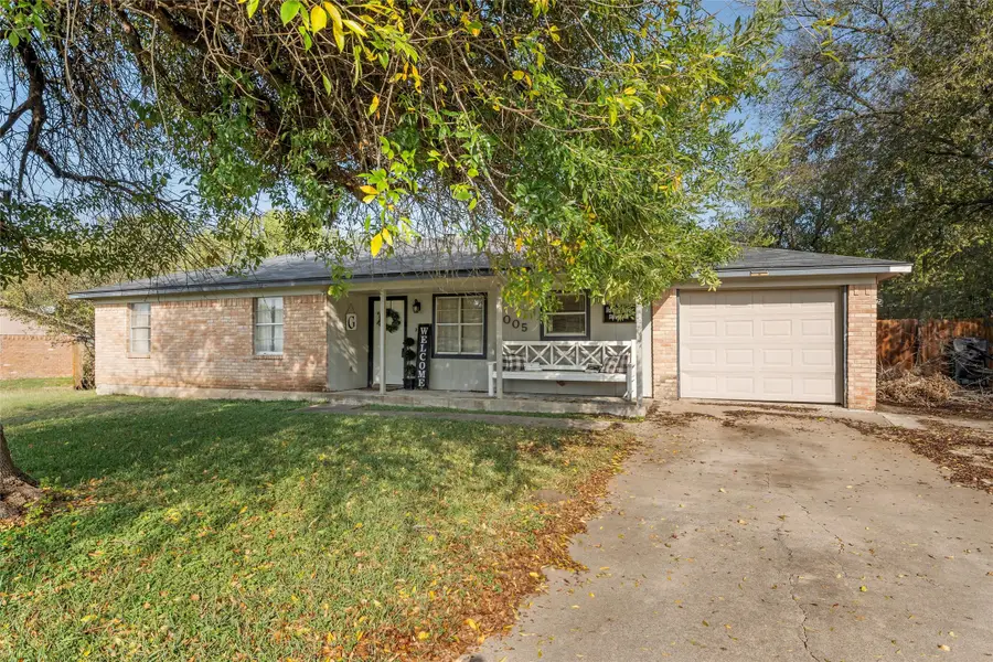 1005 Dayton Drive, Waco, TX 76706 - Image #2