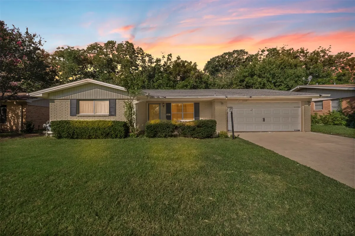 2227 Hanover Drive, Waco, TX 76710 - Image #1